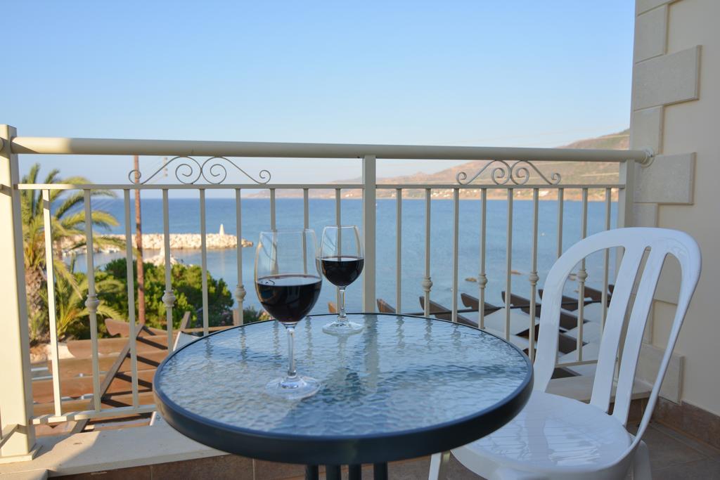 Kalli Villa Pomos Zimmer foto