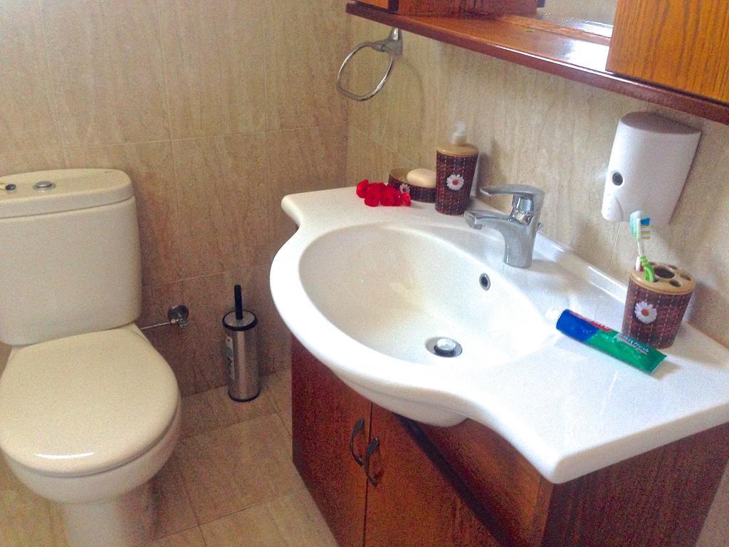 Kalli Villa Pomos Zimmer foto